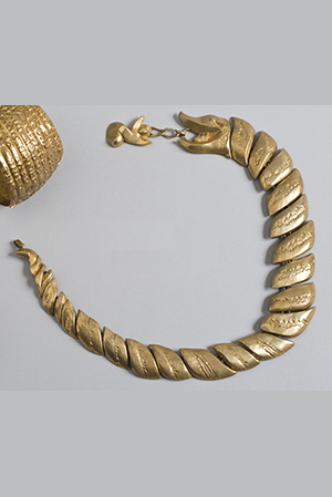 Line VAUTRIN - Collier articulé « Dragon » en bronze doré